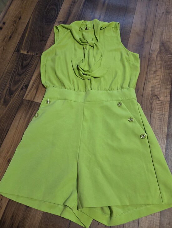 New York & Company Pants - New York & Co. Lime Green Sleeveless Romper with Partial Open Back. Sz M